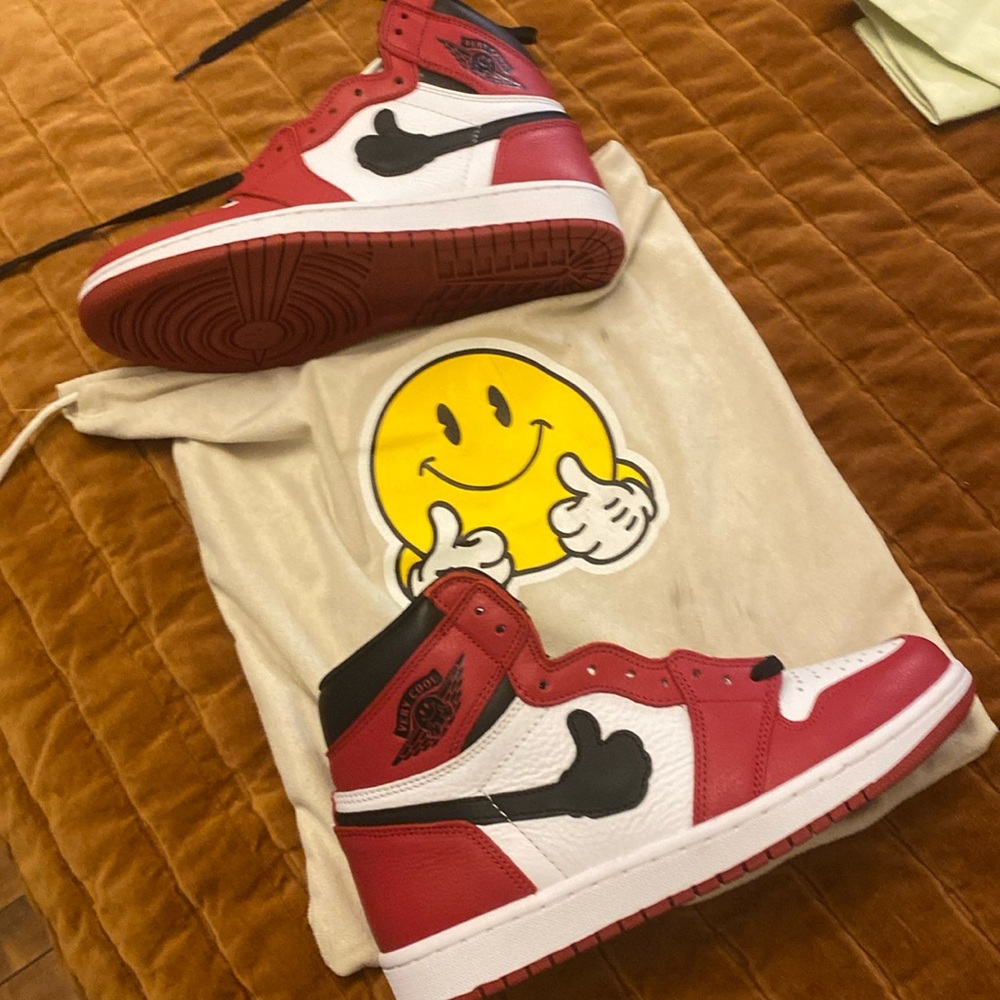 Very cool rare Jordon’s retro 1